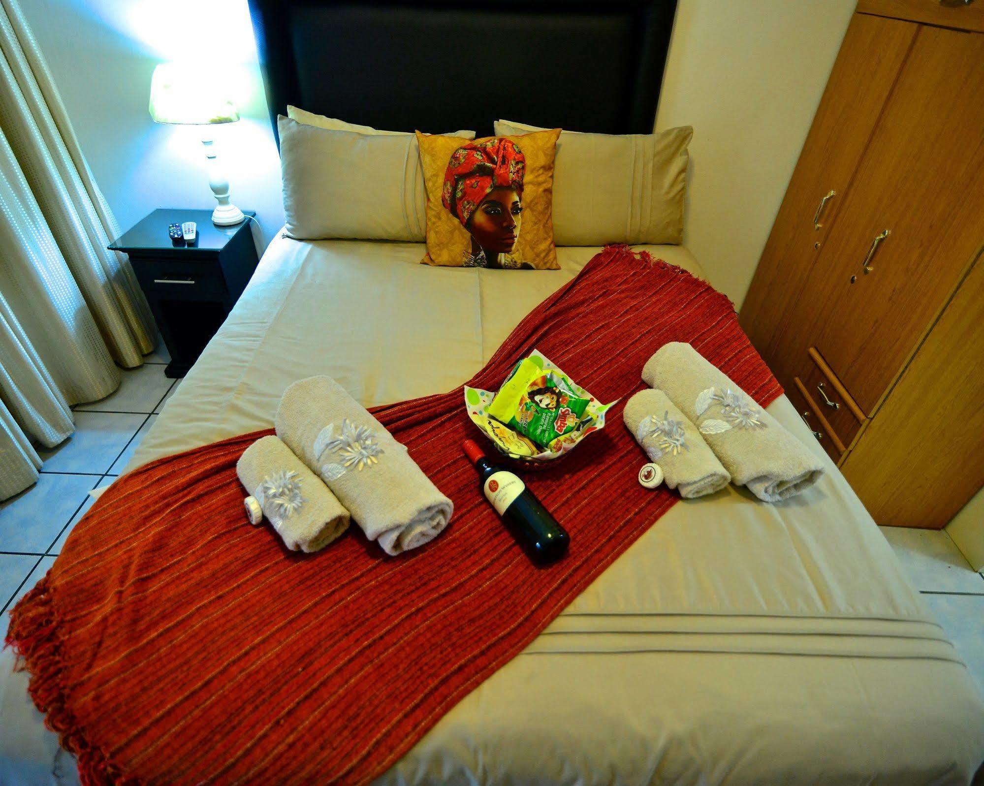 Lalamo Guesthouse Phalaborwa Esterno foto