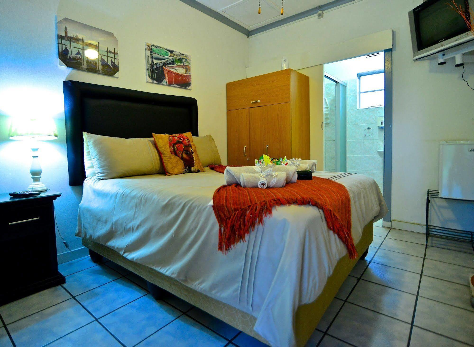 Lalamo Guesthouse Phalaborwa Esterno foto