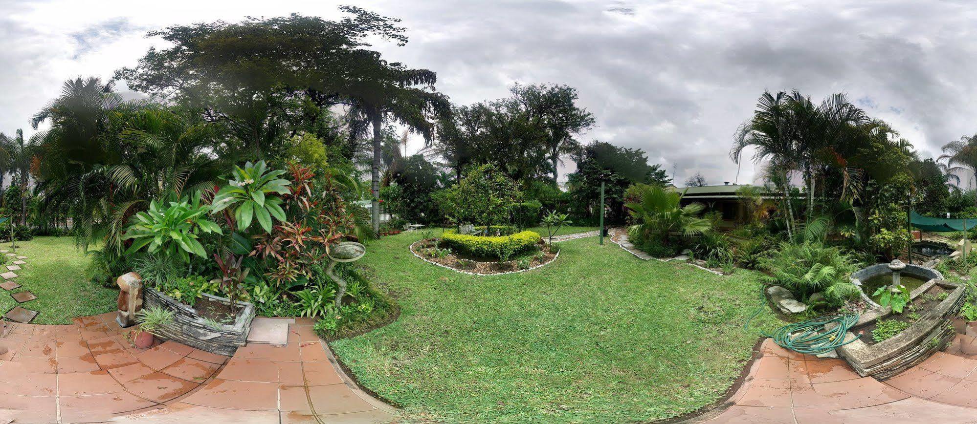 Lalamo Guesthouse Phalaborwa Esterno foto